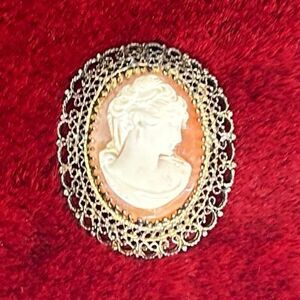 Karen Lynne Antique Cameo Pendant Brooch Women's Hand Carved Stone KL 925 Signed